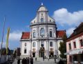Alte Dame nennt der Mesner Bruder Vinzenz seine Basilika
