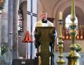 Unser Diözesanpräses Zeller leitet das Gebet (Haug)