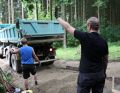 Der Kies wird angeliefert