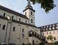 Der Samstag beginnt für die Augsburger Teilnehmenden in der ehemaligen Abteikirche auf dem Michaelsberg in Siegburg. (Bild: Markus Dietrich)