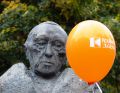 Selbst das Denkmal für Konrad Adenauer steht im Zeichen Kolpings (Haug)